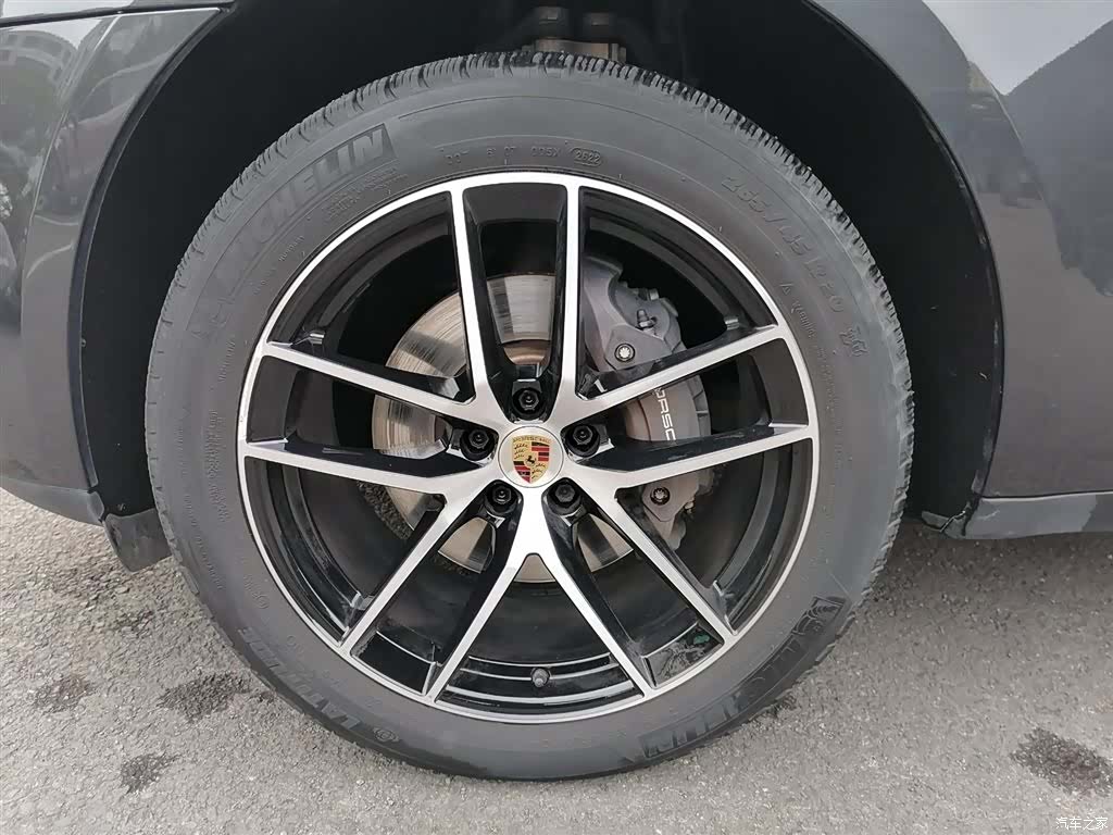 Porsche Macan, 2023 11