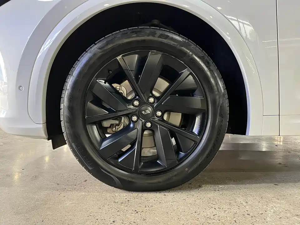 Li Auto Ideal L7