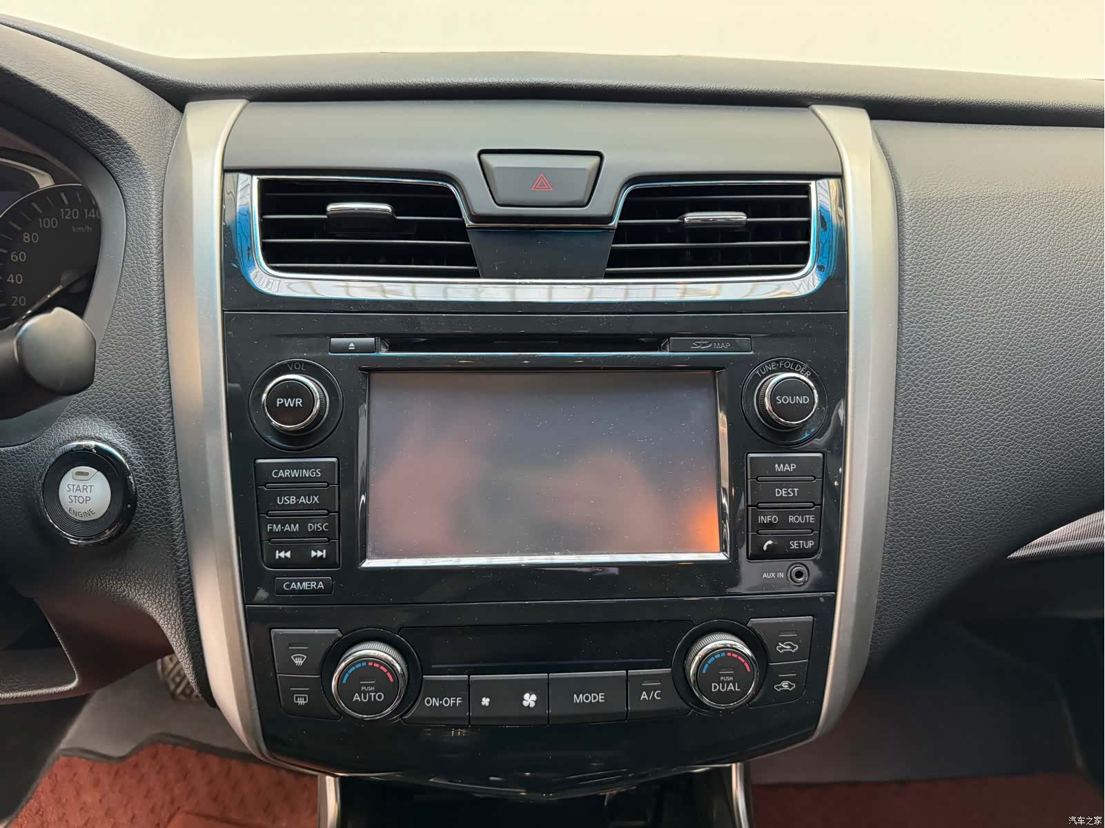 Nissan Teana, 2014 7