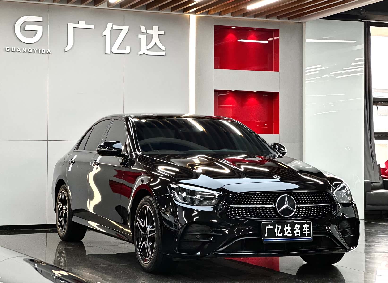 Mercedes-Benz E-Class, 2021 3