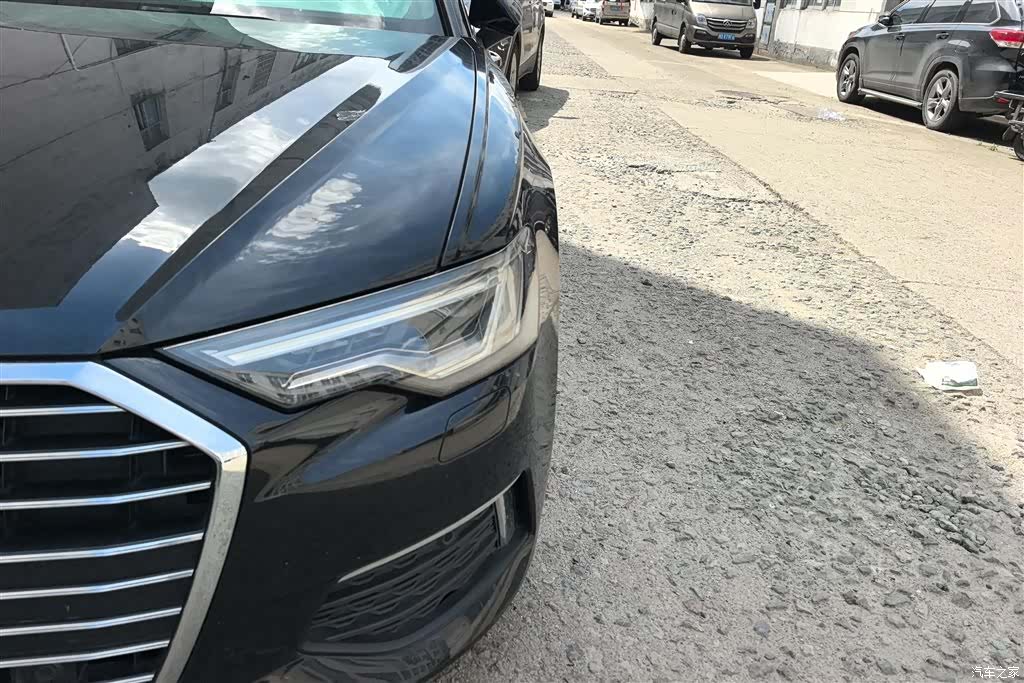 Audi A6L, 2019 все фото