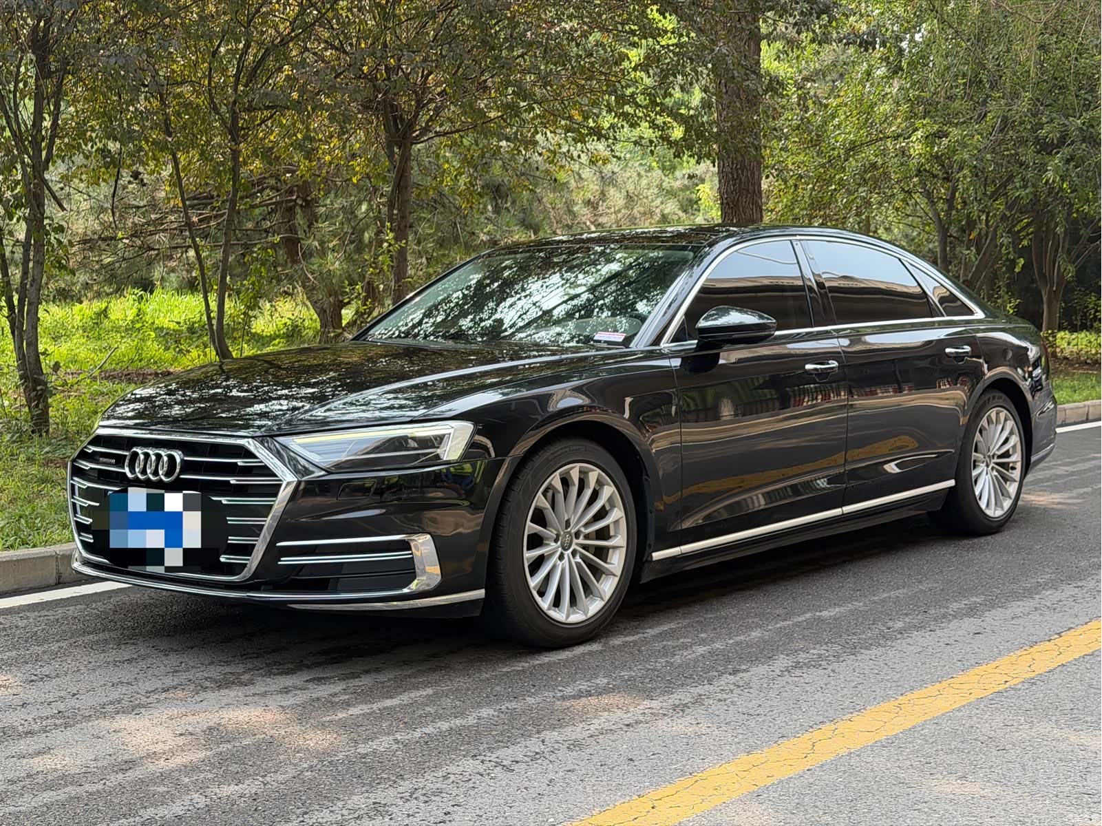 Audi A8L, 2020 1