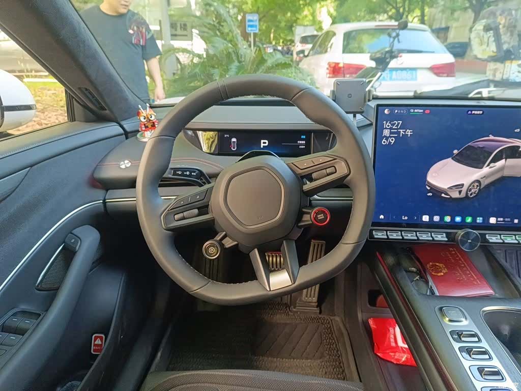 Xiaomi SU7, 2025 3
