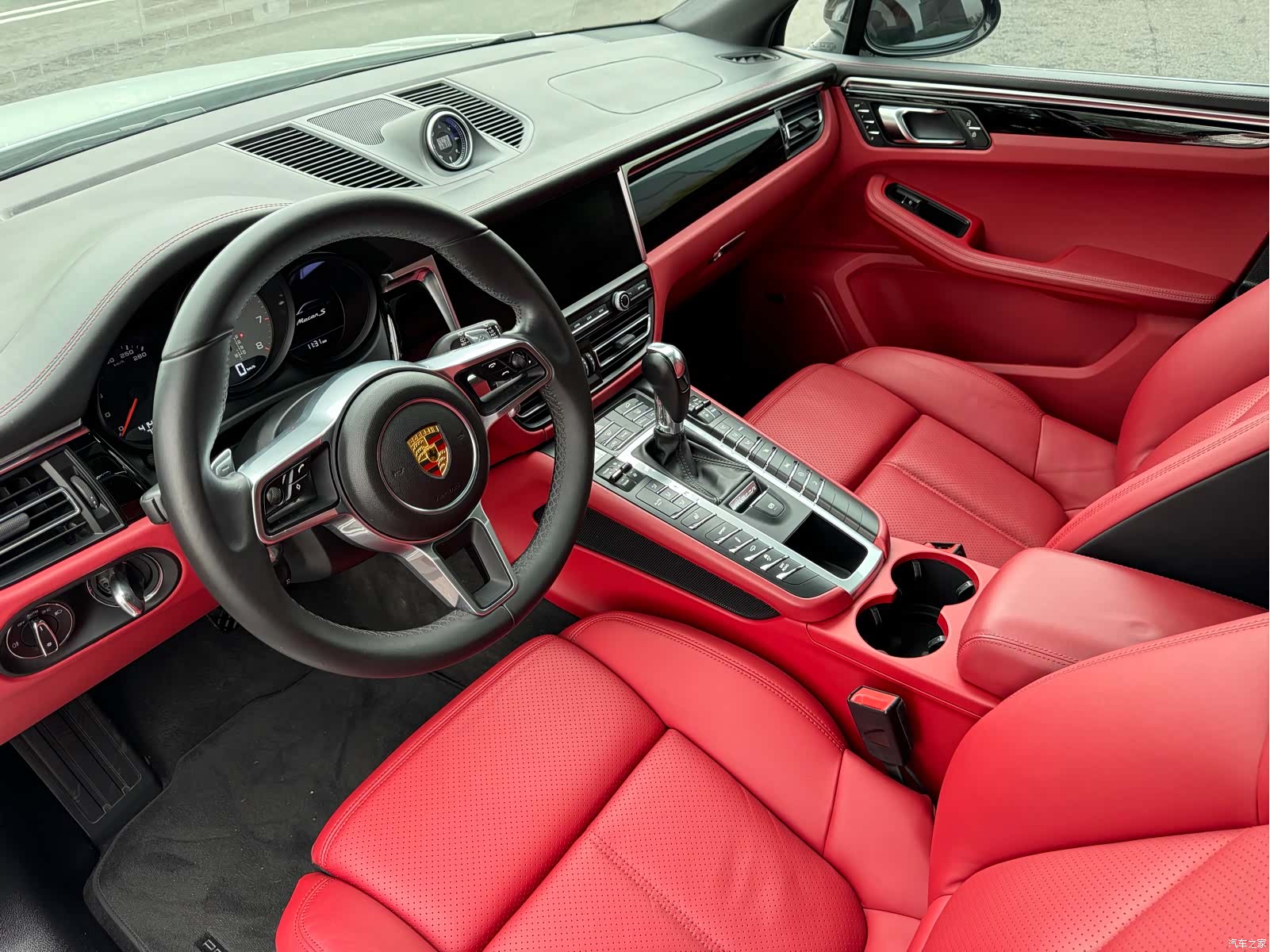 Porsche Macan, 2020 6