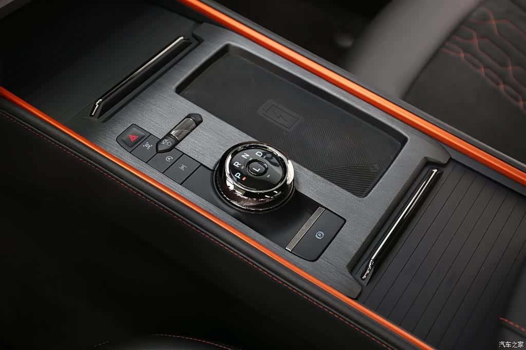 Ford Evos, 2022 12