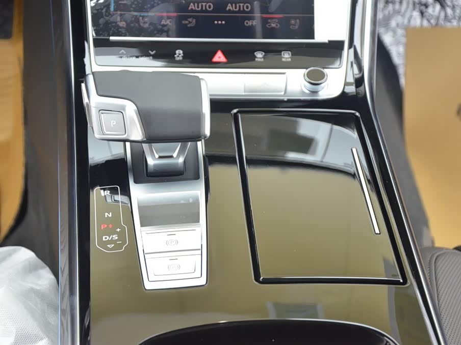 Audi A8 Audi A8
