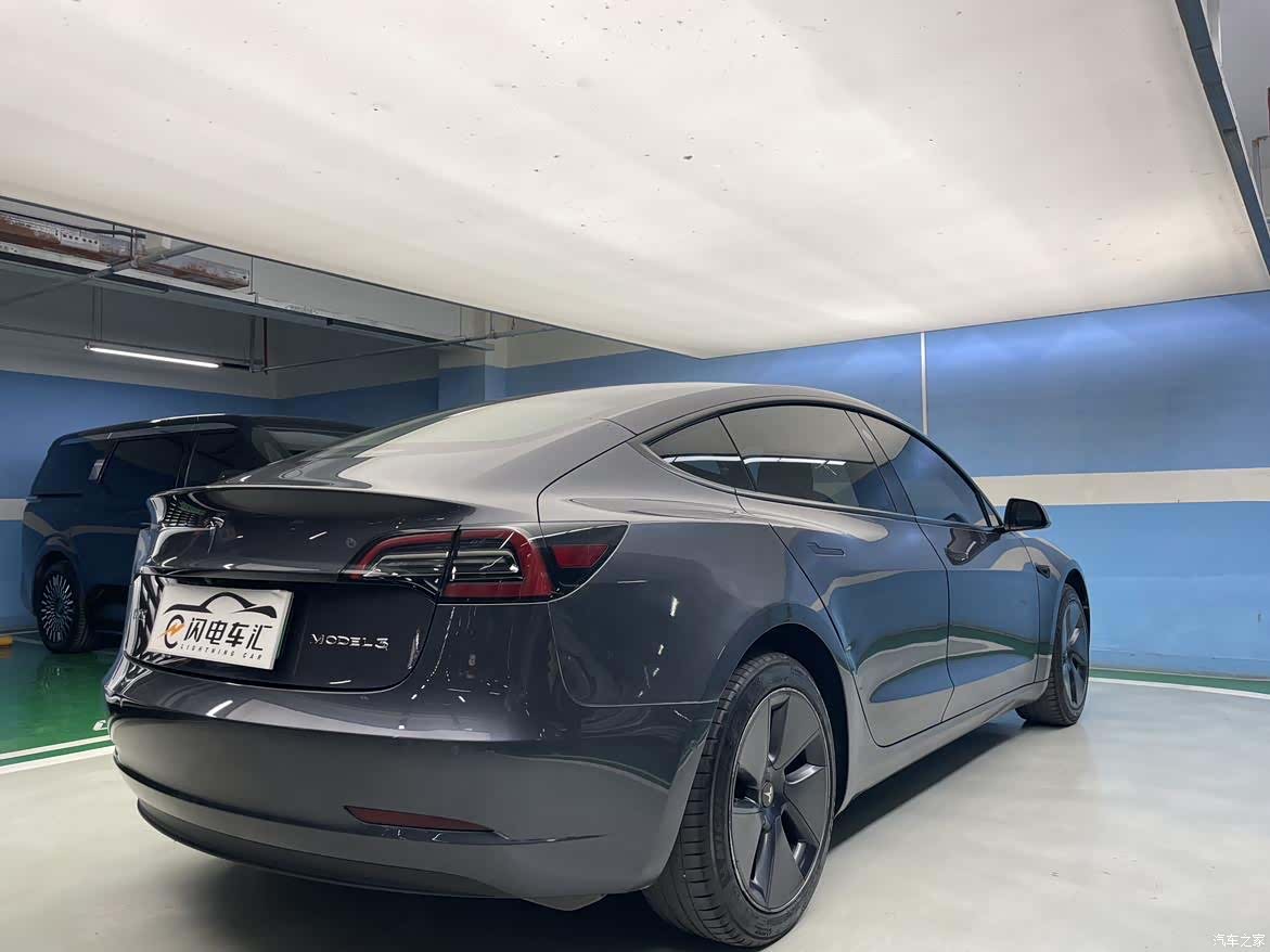 Tesla Model 3, 2022 6