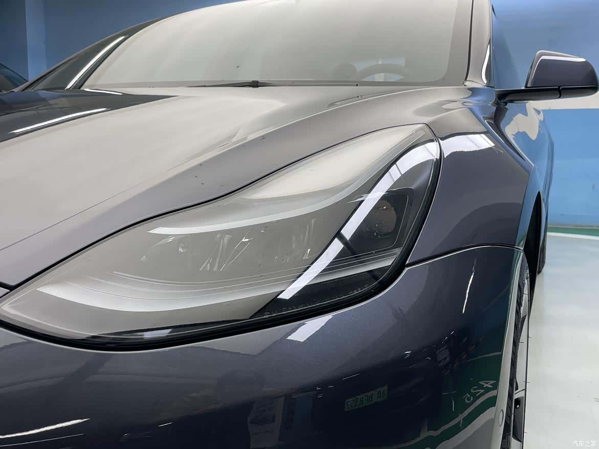 Tesla Model 3, 2022 4