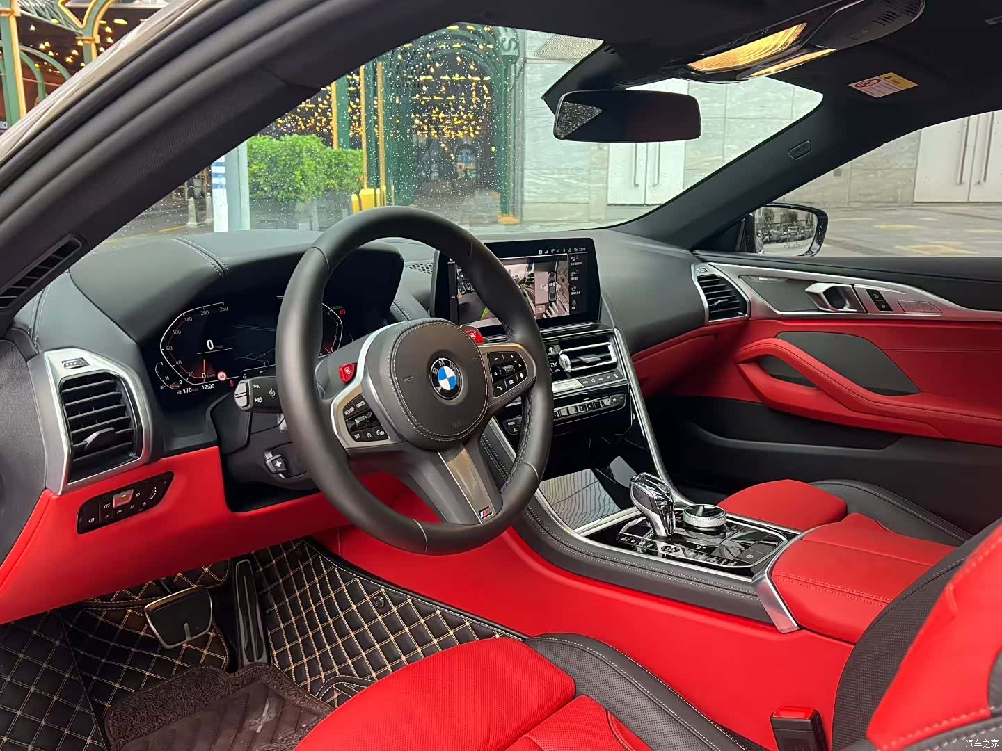 BMW 8 Series, 2022 все фото