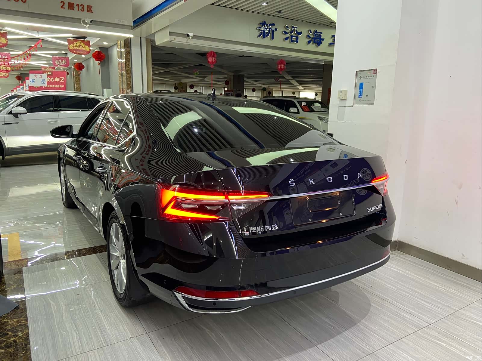 Skoda Superb, 2022 4