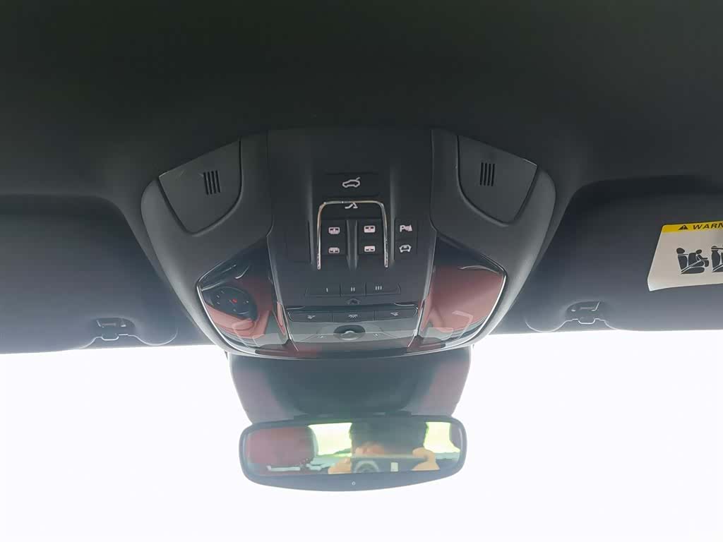 Maserati Levante, 2018 все фото