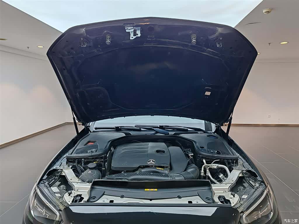Mercedes-Benz E-Class, 2021 8