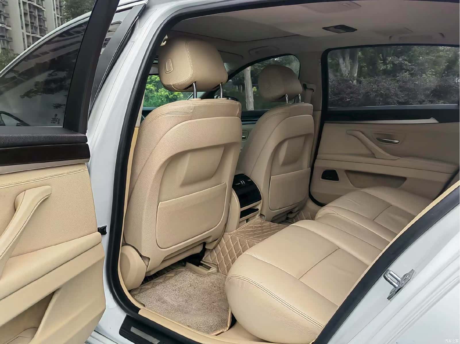 BMW 5 Series, 2014 6