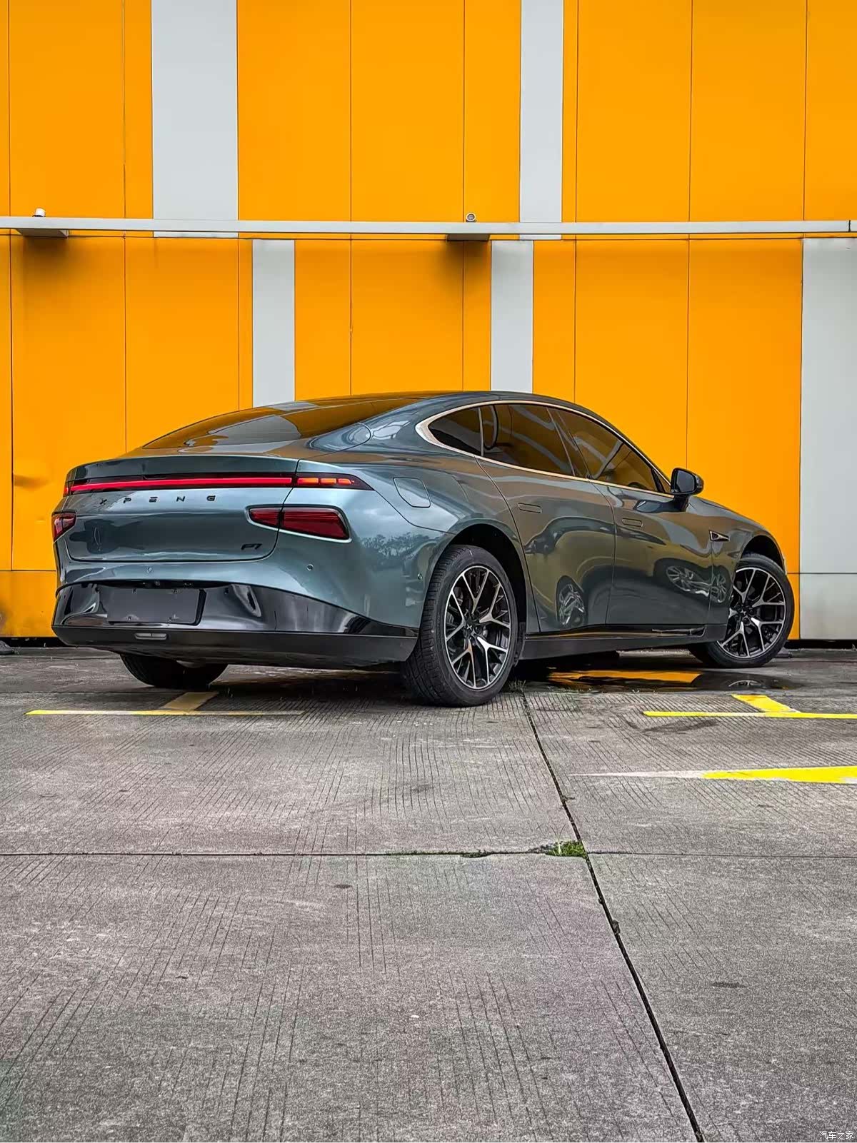 Xpeng P7, 2023 3