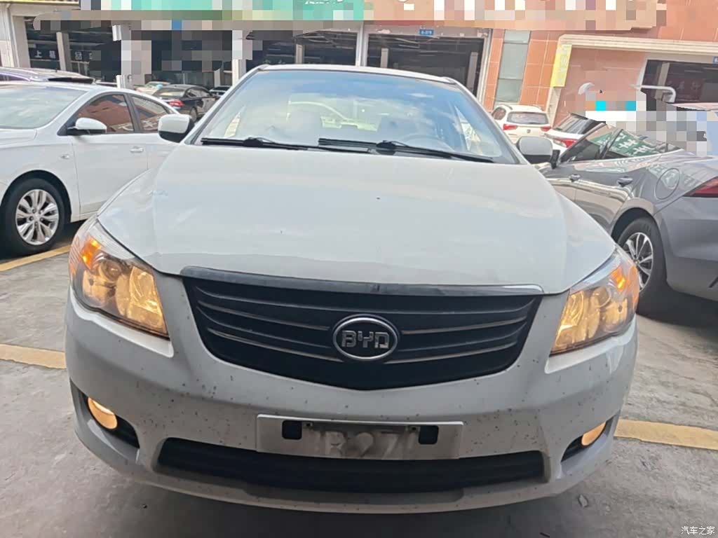 BYD L3, 2014 3