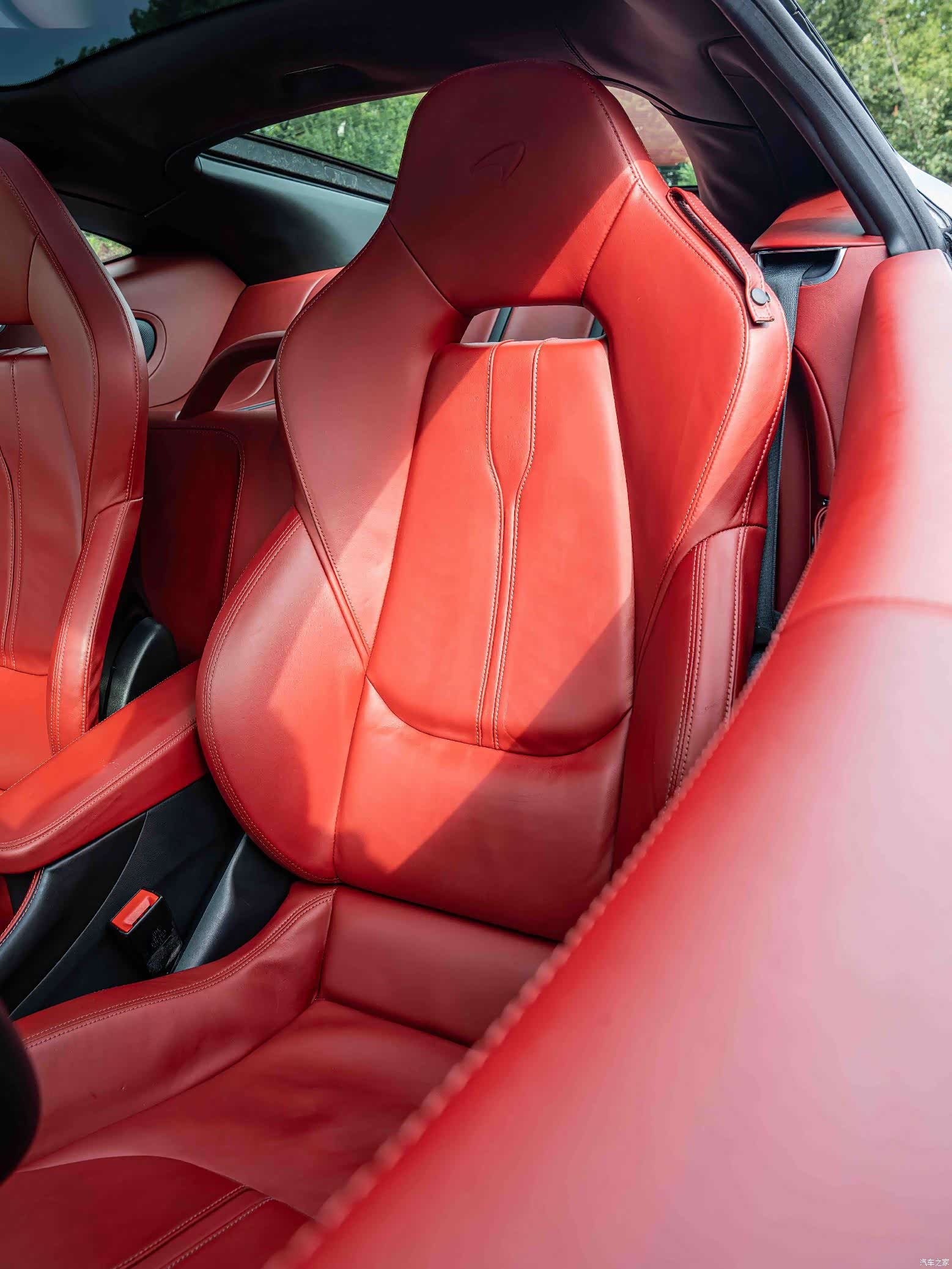 McLaren GT, 2018 12