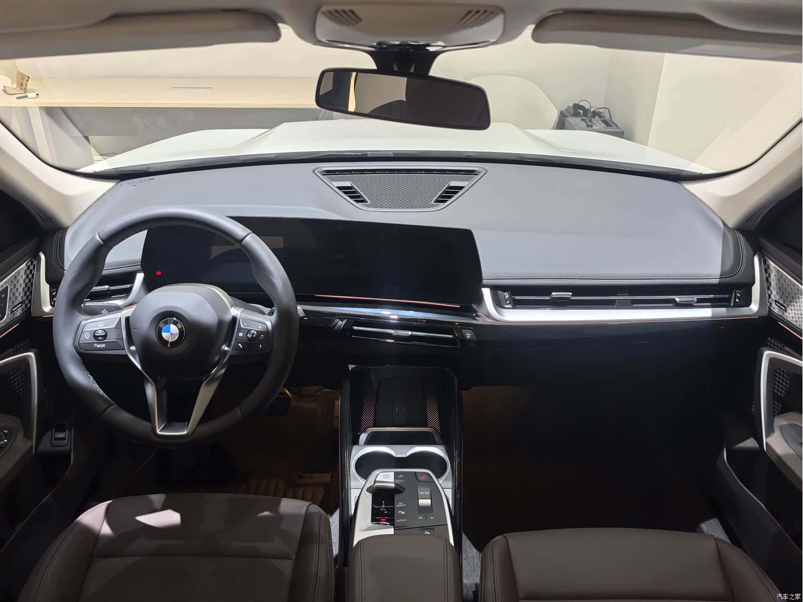 BMW X1, 2025 8