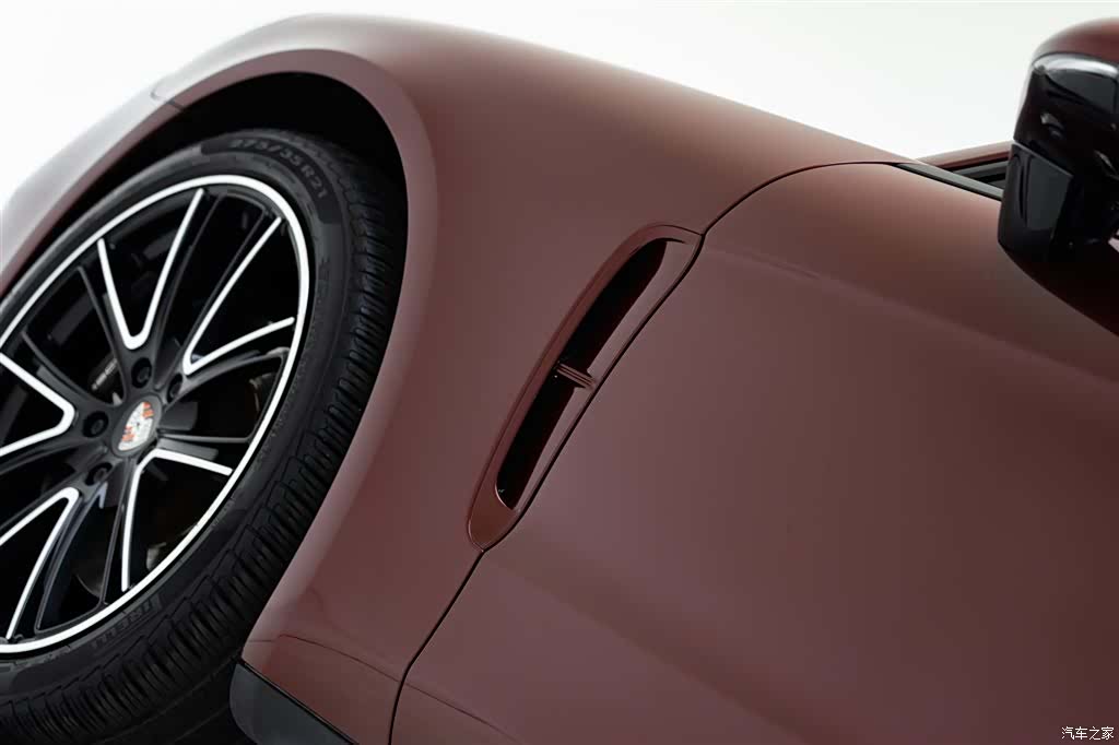 Porsche Panamera, 2022 7