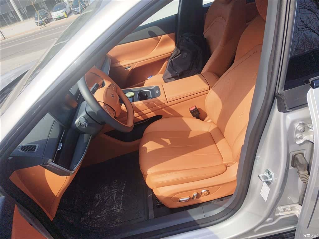 DongFeng eπ007, 2025 15