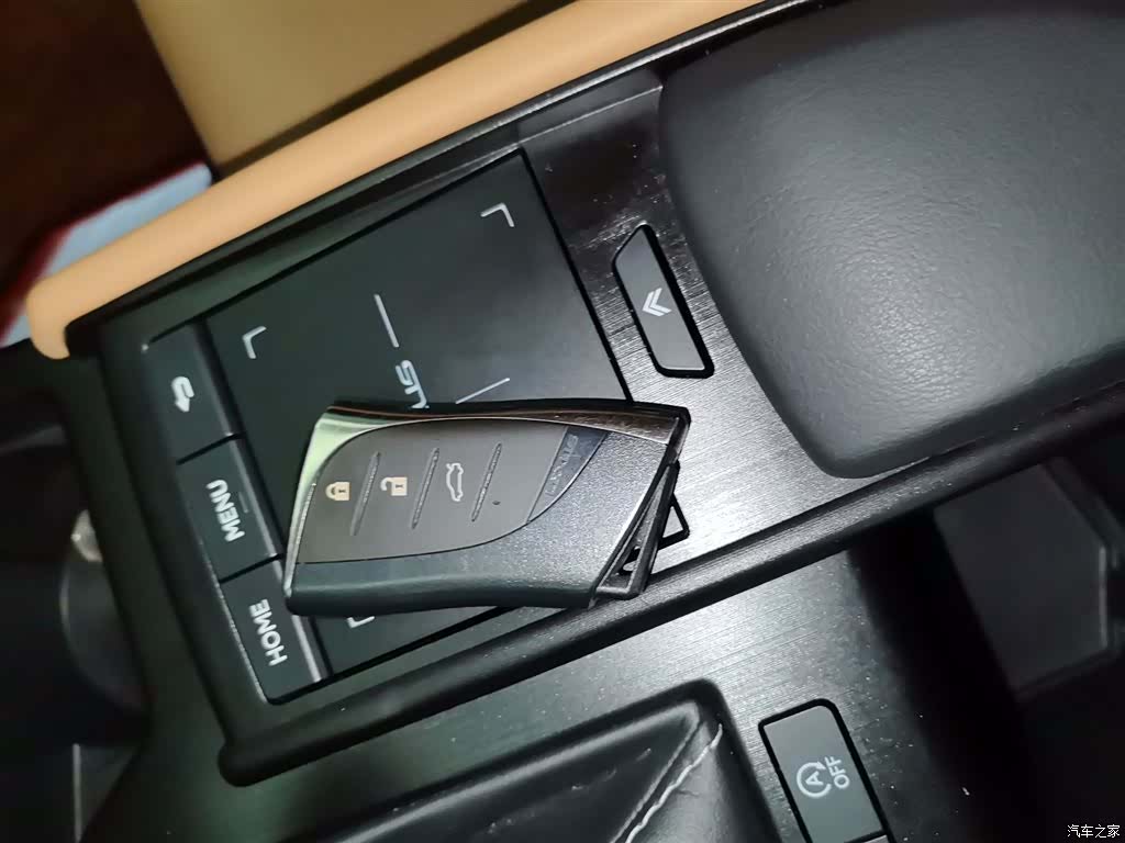 Lexus ES, 2020 12