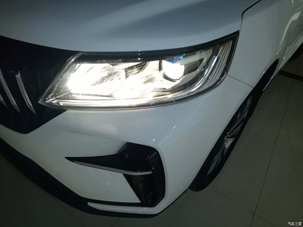 Geely X6, 2023 24