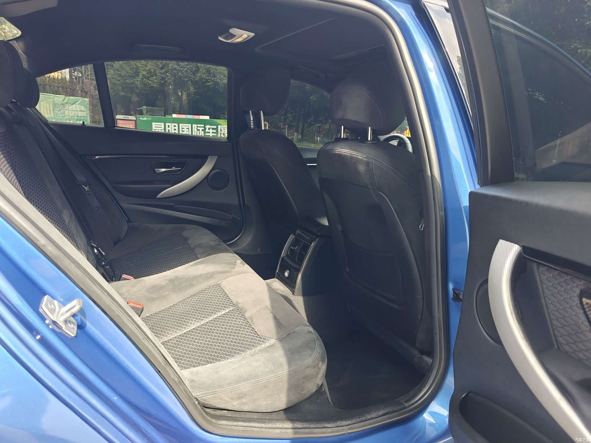 BMW 3 Series, 2017 16
