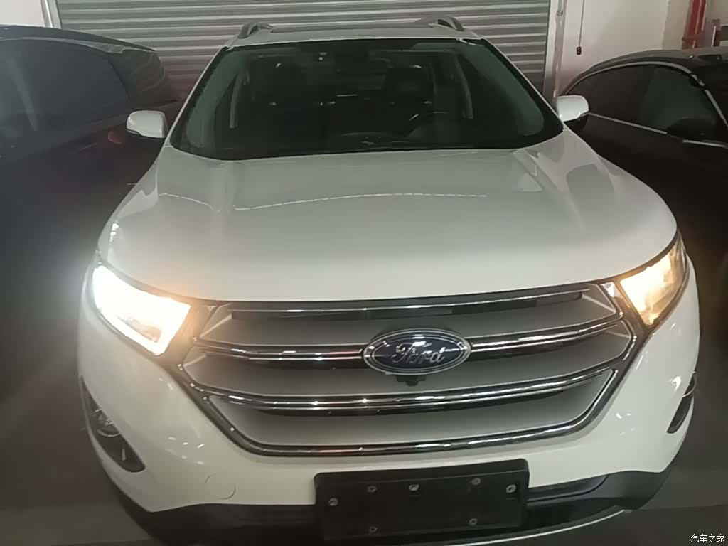 Ford Edge, 2019 3