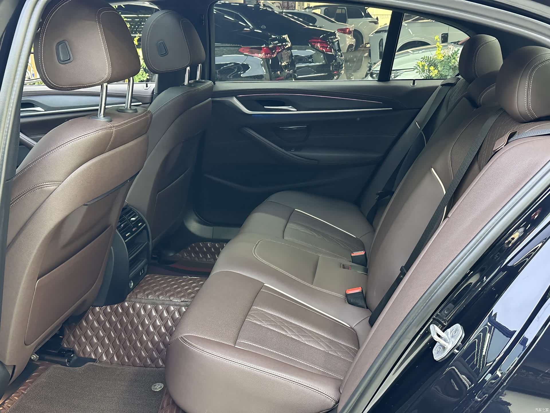 BMW 5 Series, 2022 9