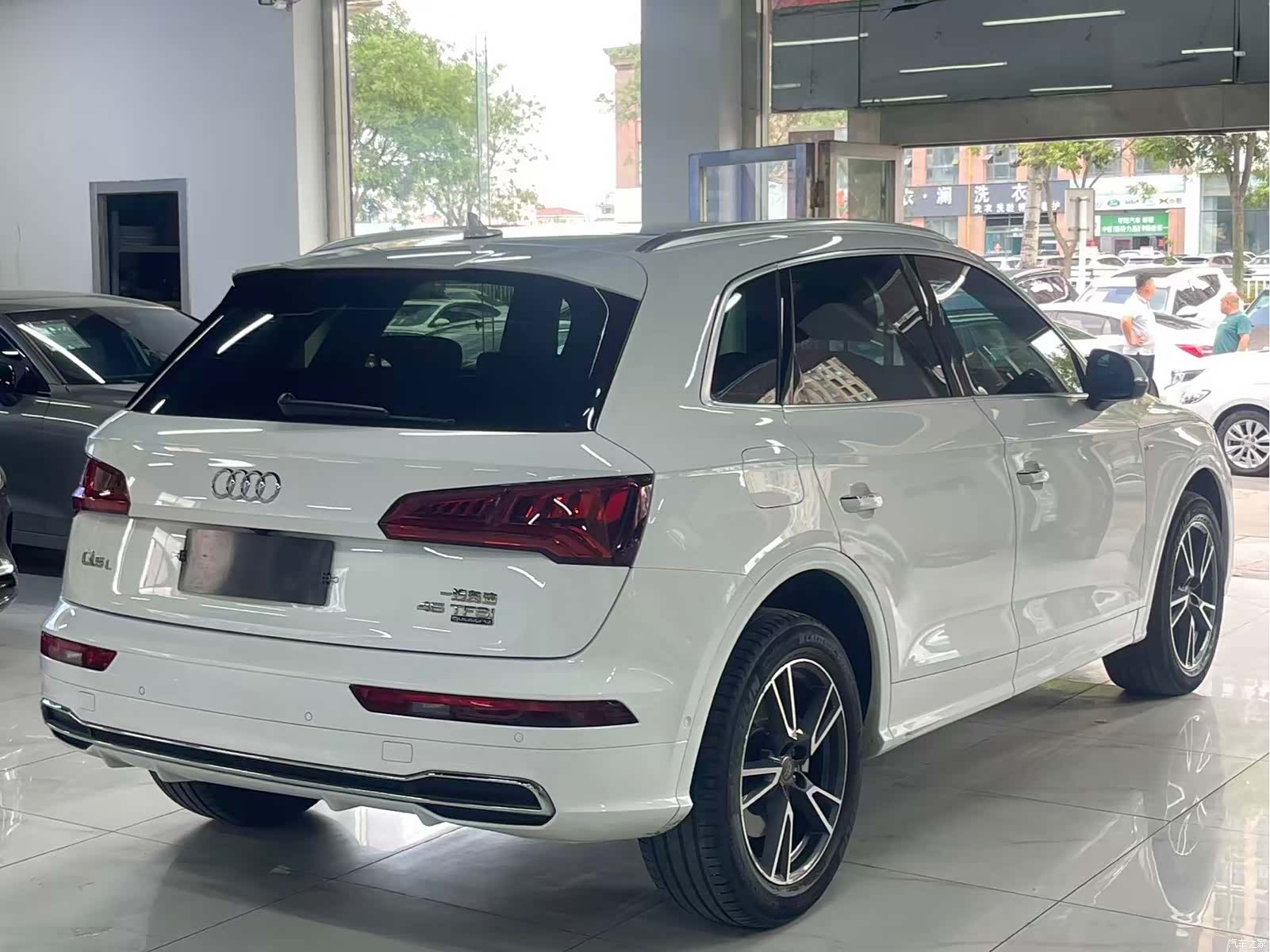 Audi Q5L, 2020 6