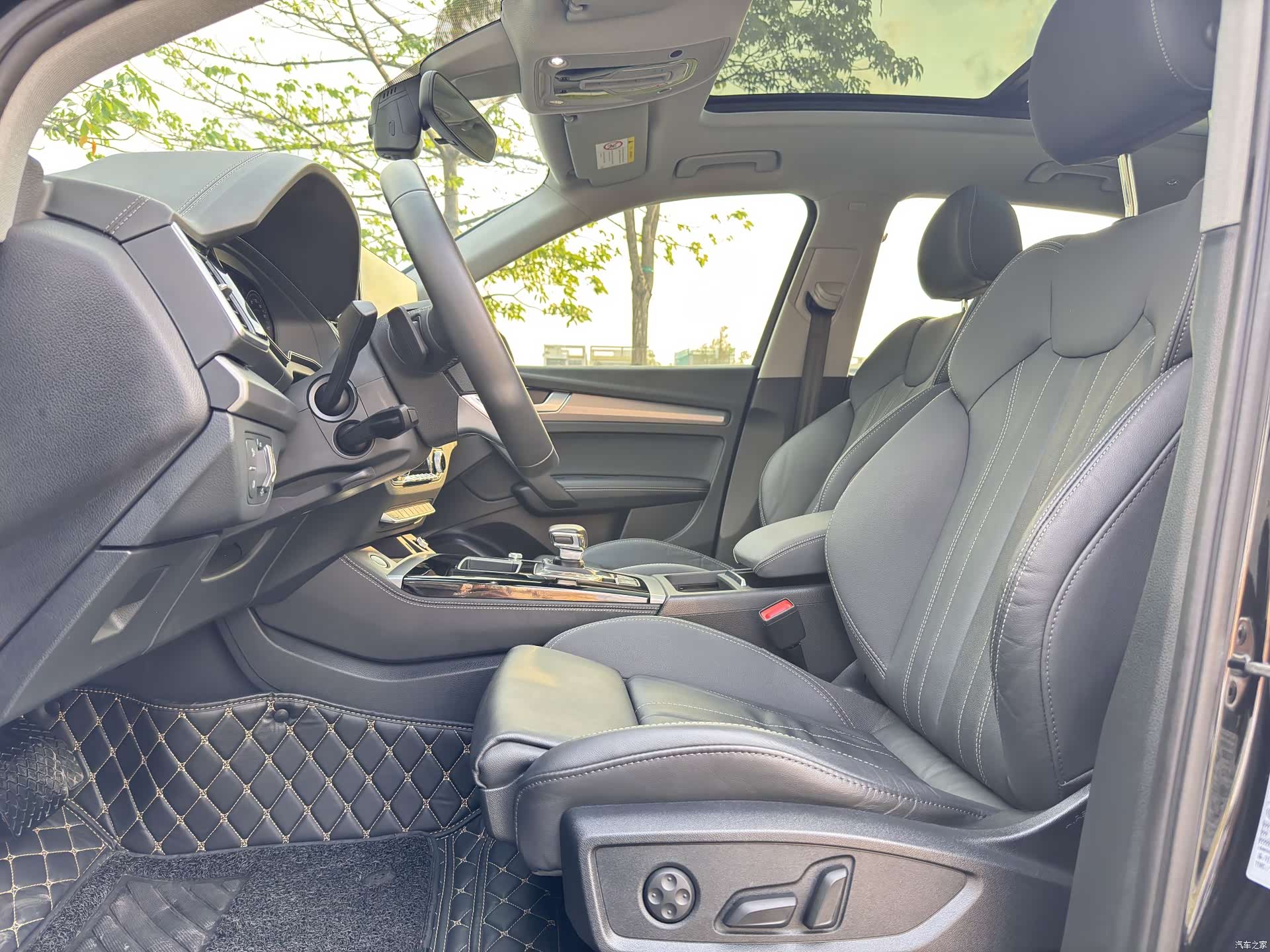 Audi Q5L, 2023 9