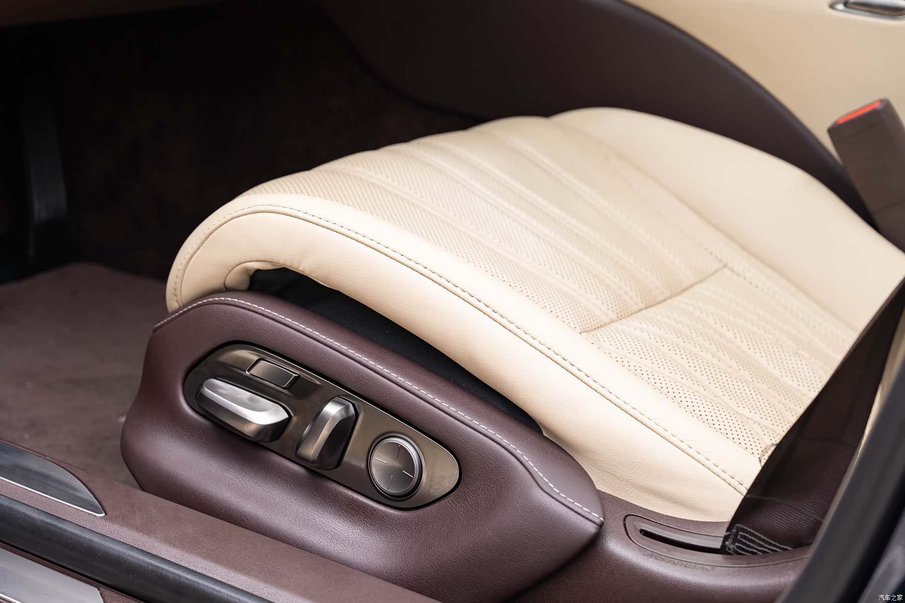 Lexus LS, 2018 22