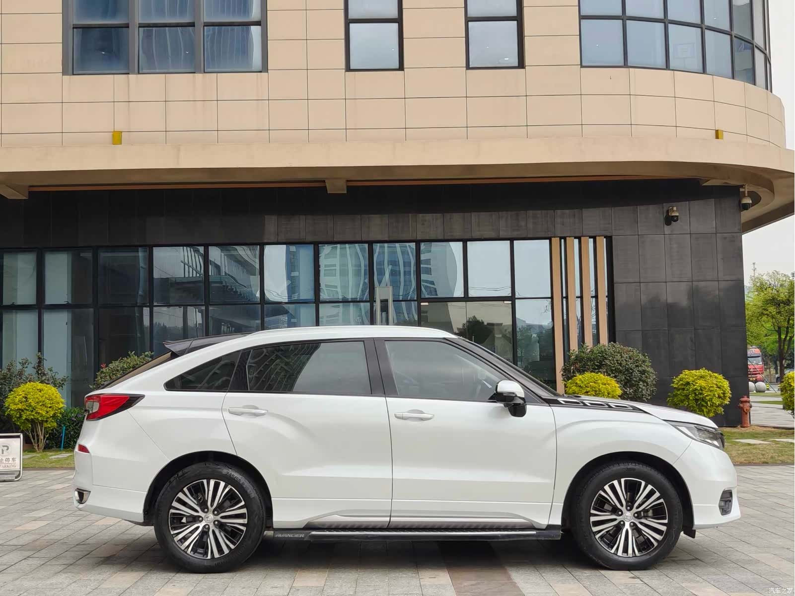 Honda Avancier, 2018 4