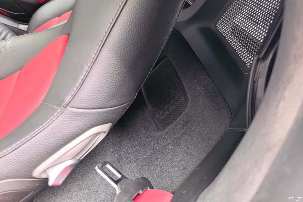 Porsche Boxster, 2018 11