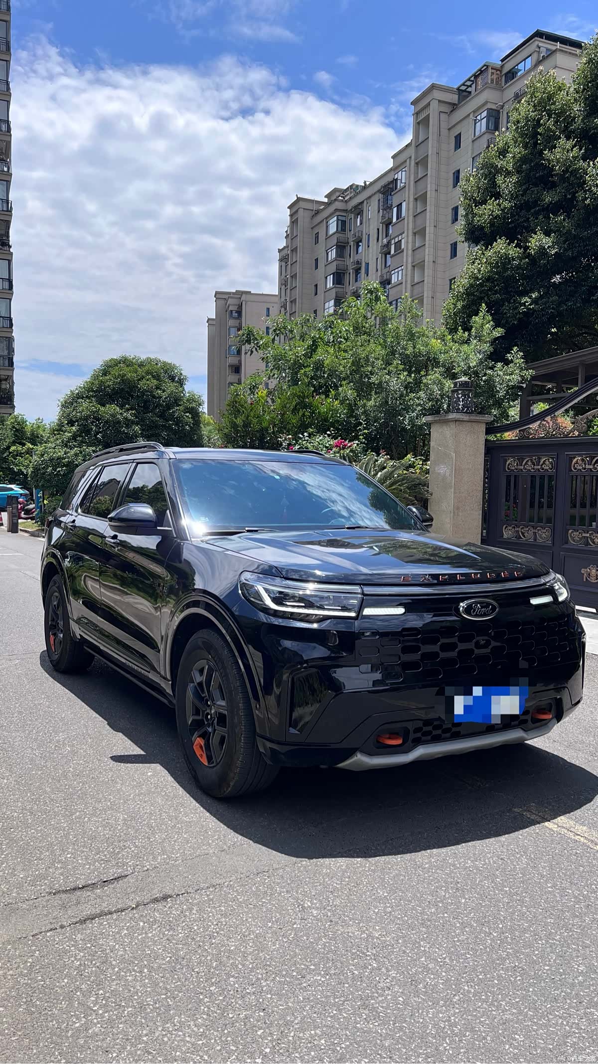 Ford Explorer, 2023 2