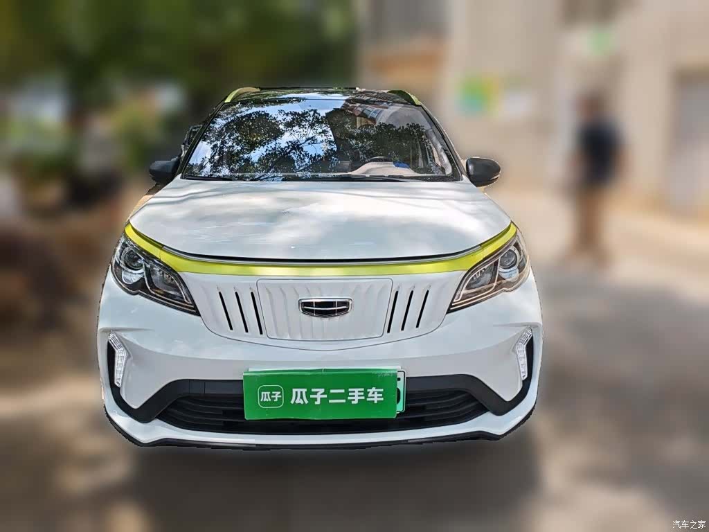 Geely EX3, 2022 3