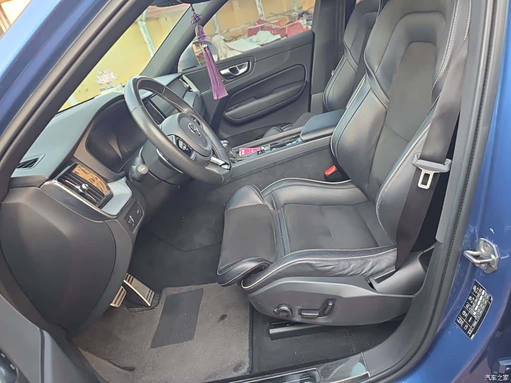 Volvo XC60, 2018 8