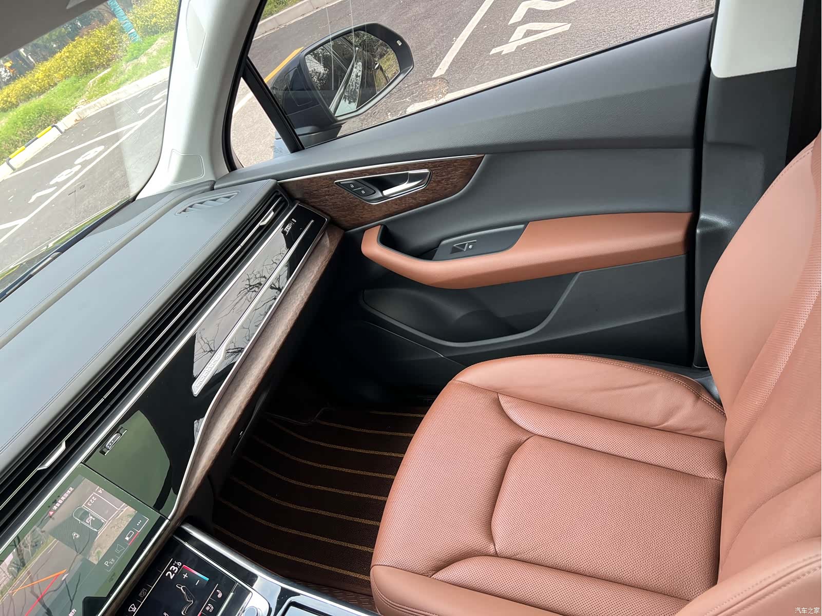 Audi Q7, 2021 11
