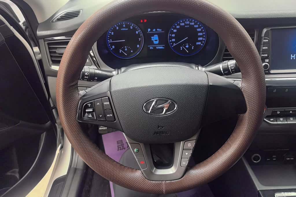 Hyundai GLS, 2017 15