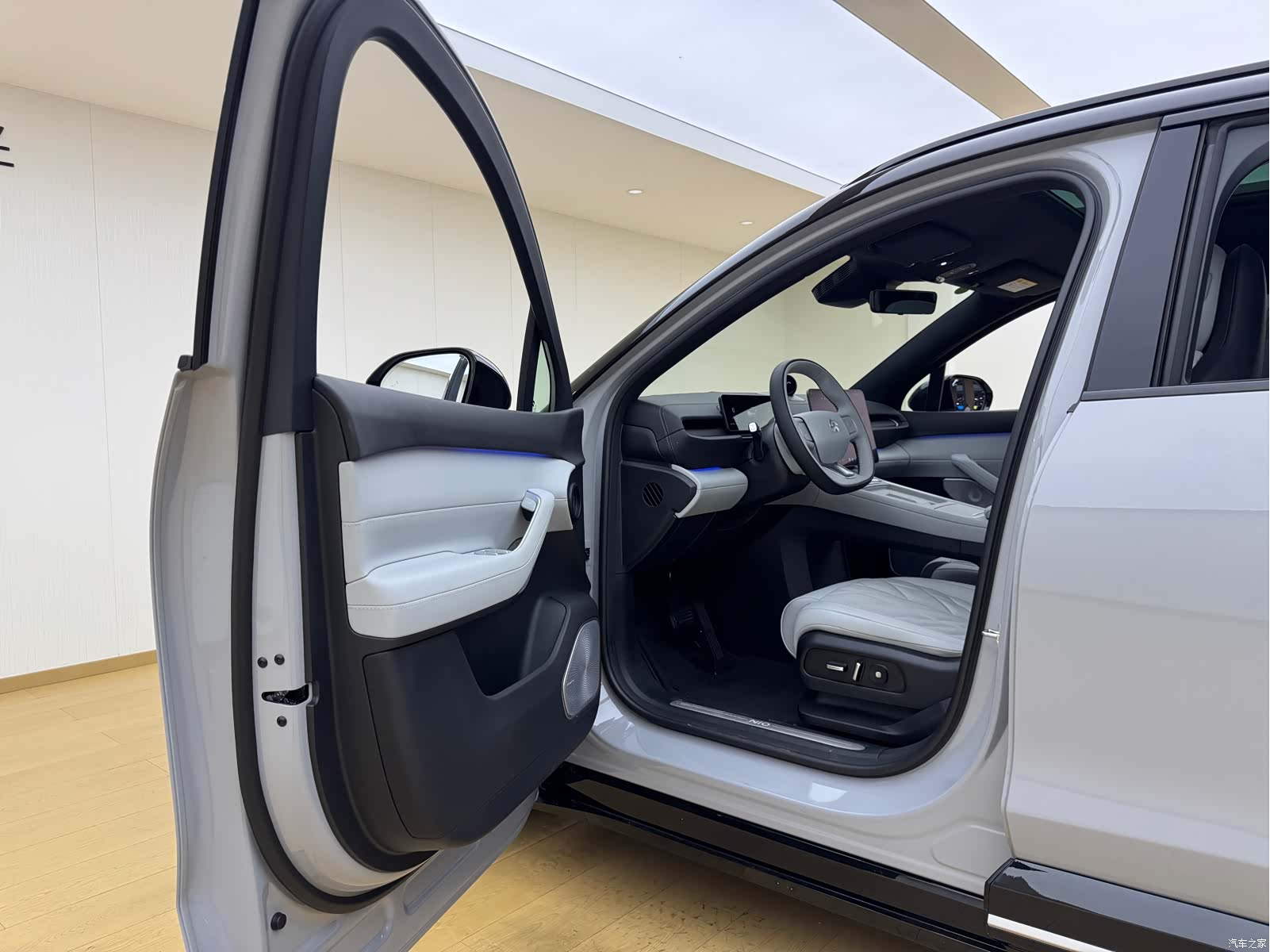 NIO ES6, 2025 21