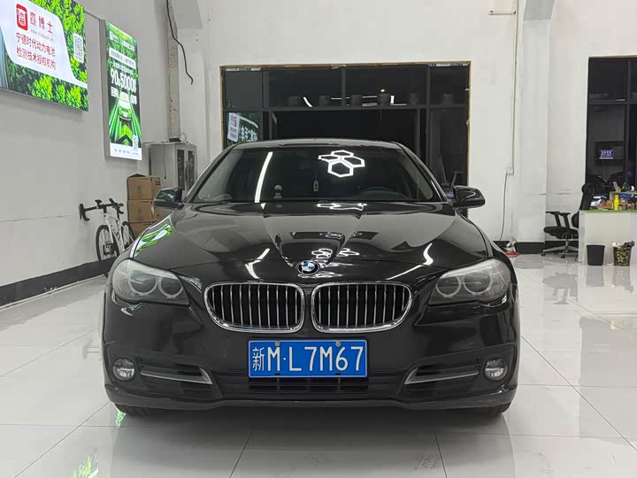 BMW 5 Series 2014 520Li dian ya xing
