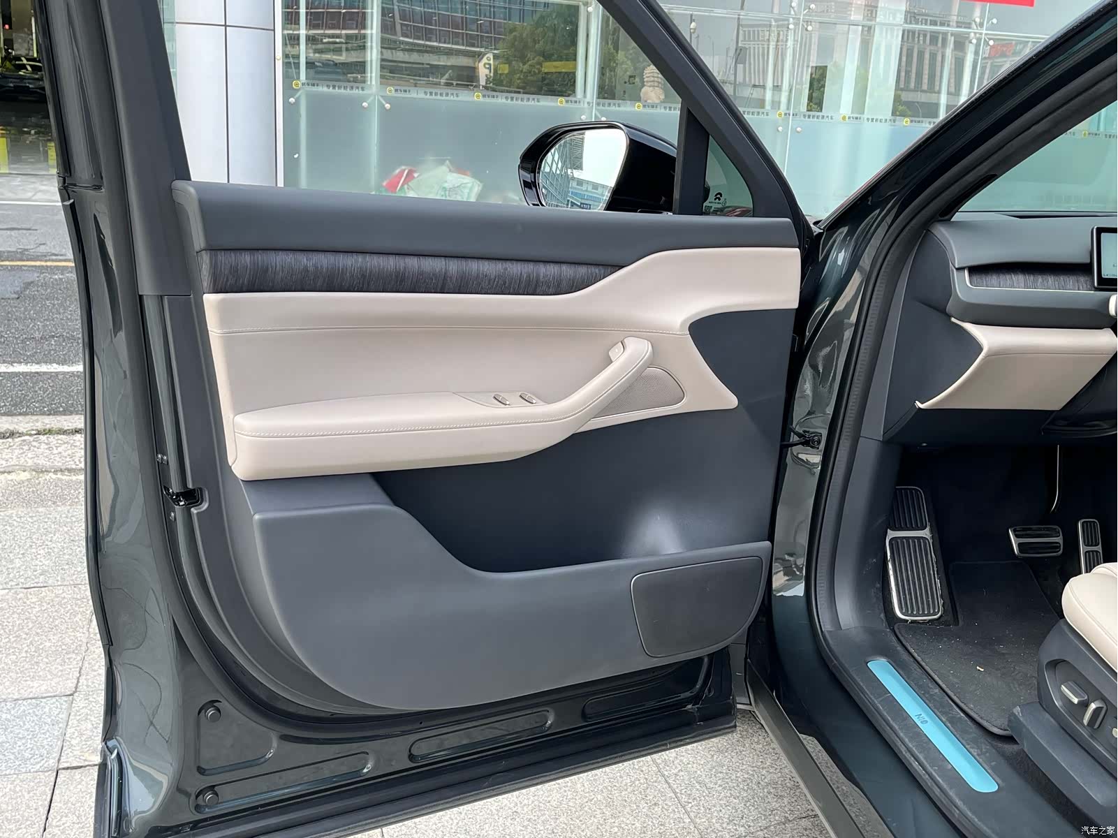 NIO ES8, 2023 18