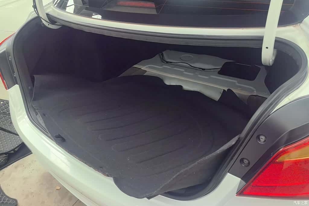 Hyundai GLS, 2017 4