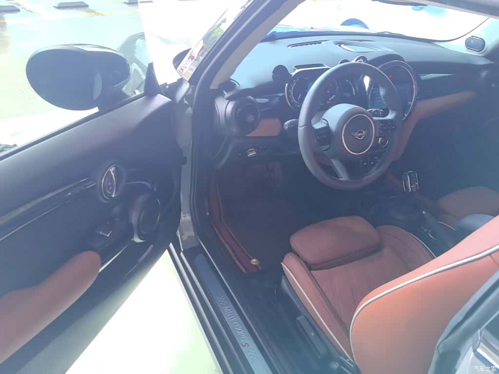 Mini Cooper, 2022 16