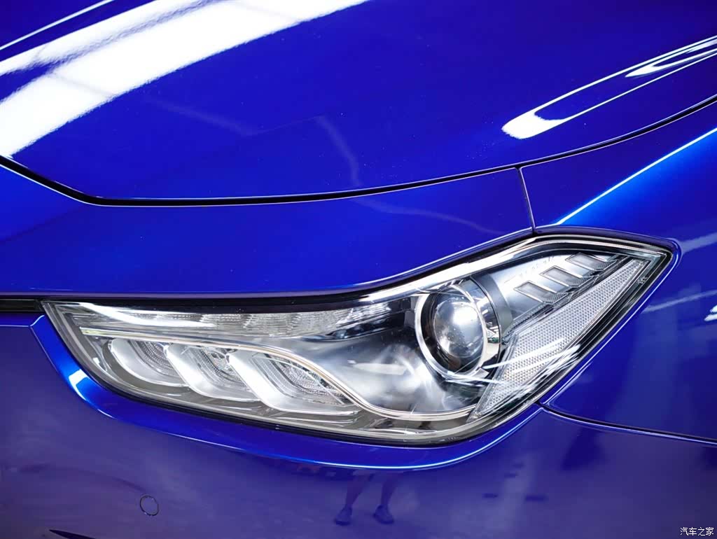 Maserati Ghibli, 2019 17