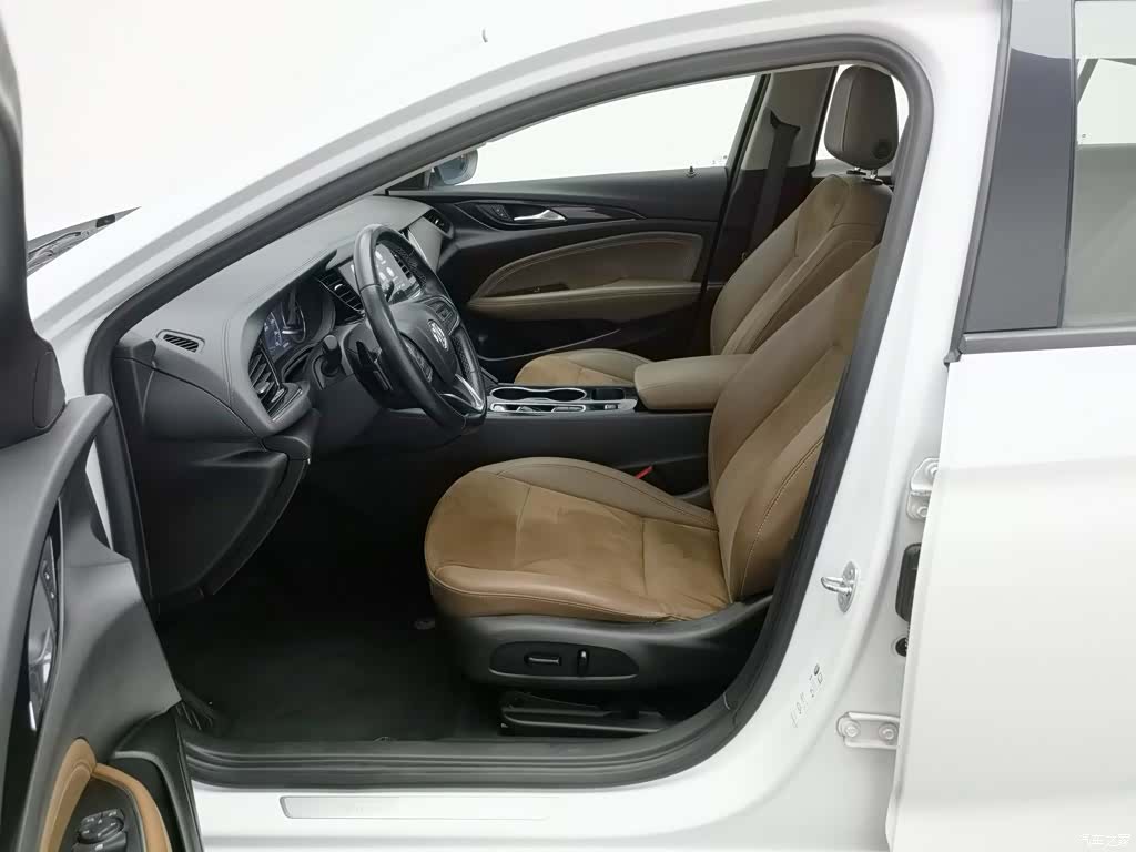 Buick Regal, 2020 10