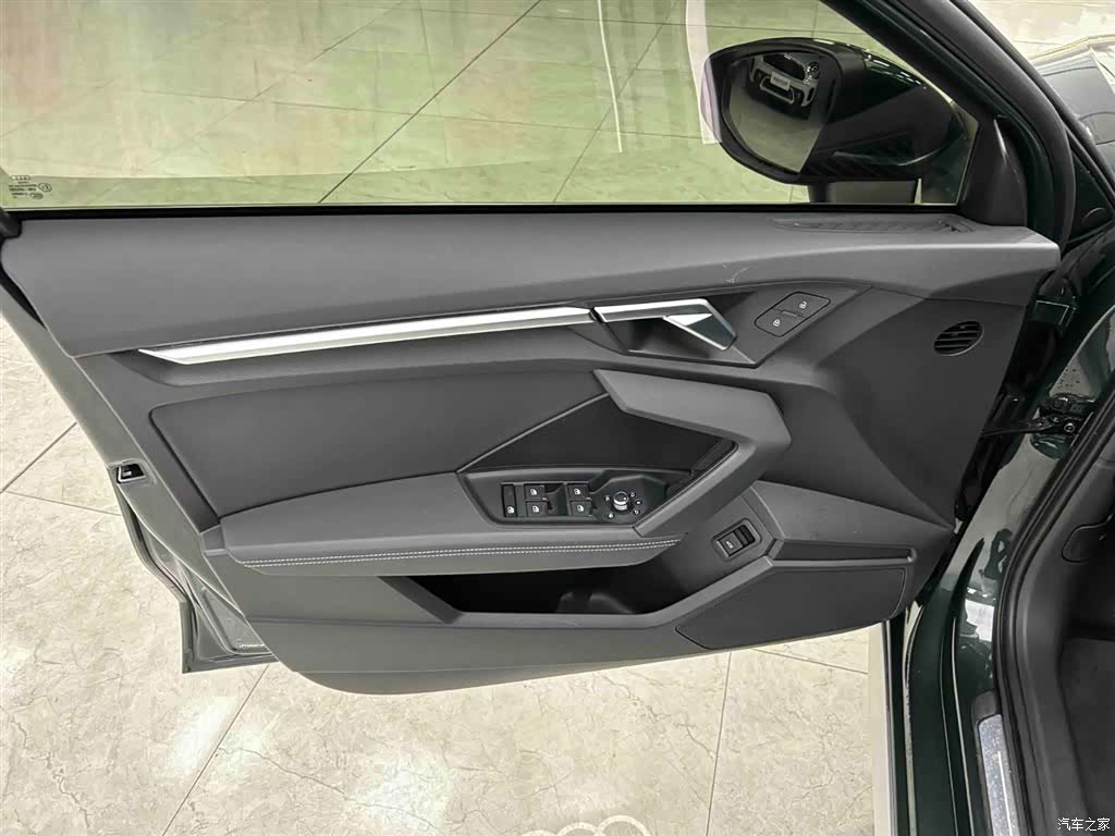 Audi A3, 2023 10