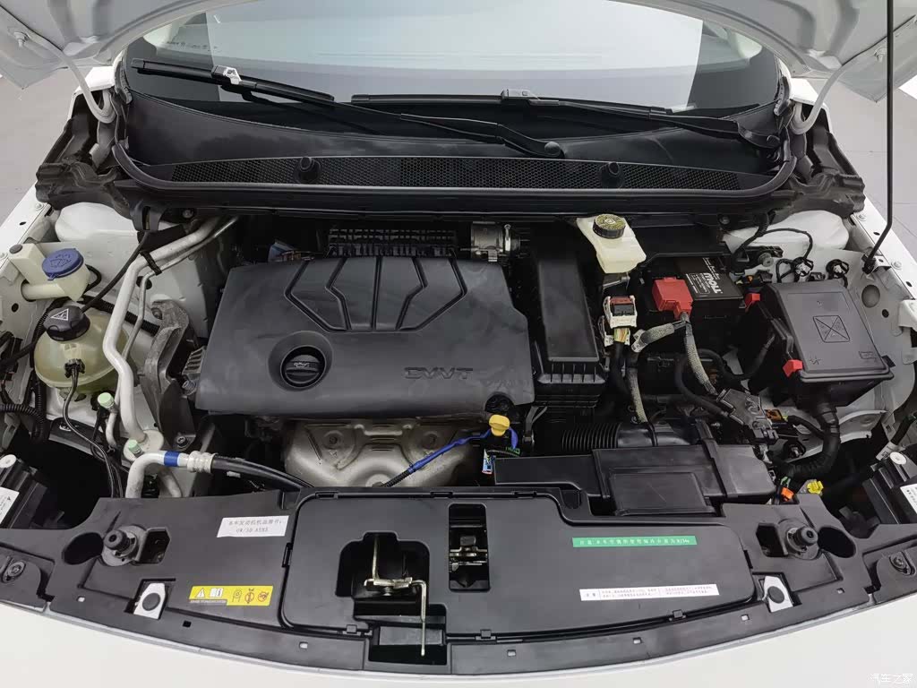 Peugeot 408, 2017 6