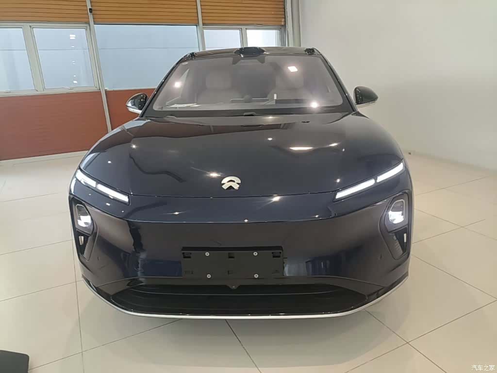 NIO ET9, 2025 3