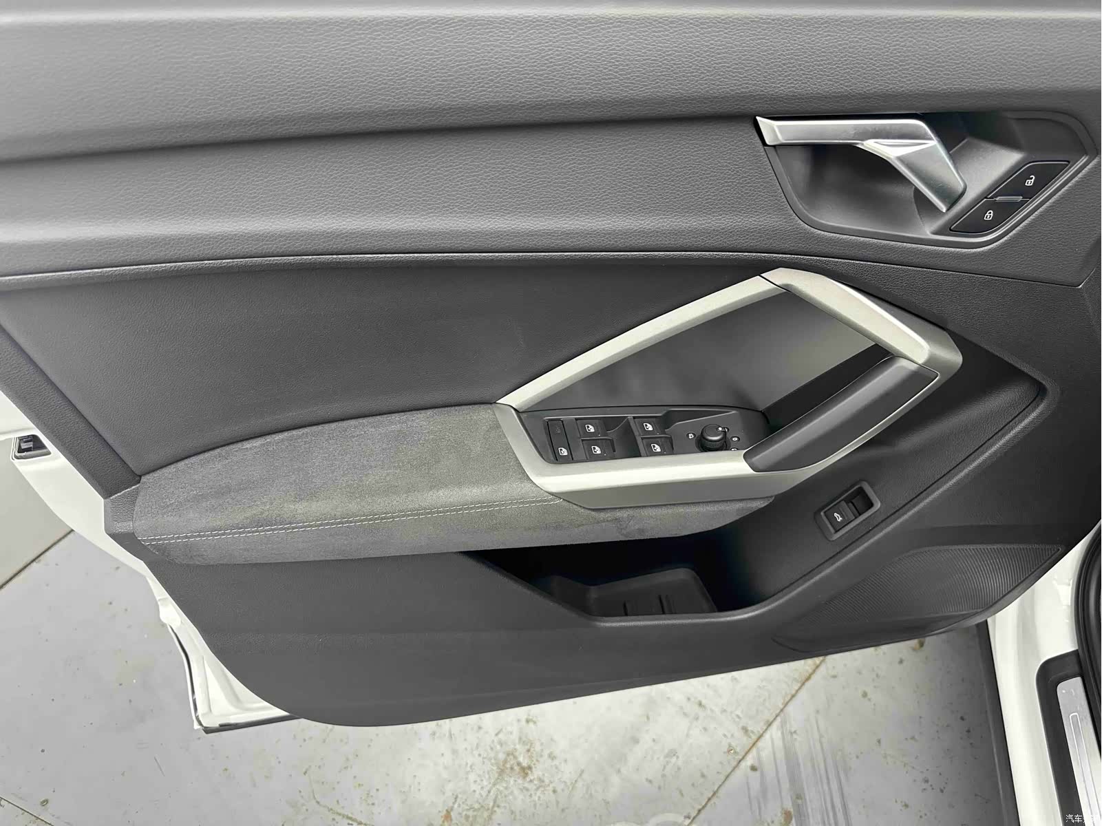 Audi Q3, 2023 10
