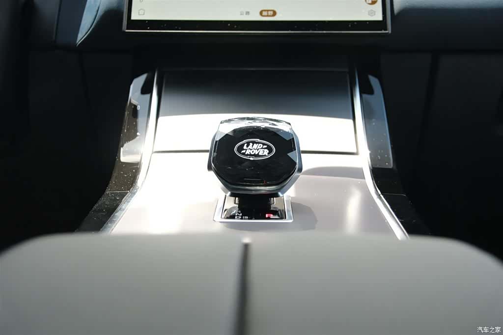 Land Rover Range Rover, 2025 17